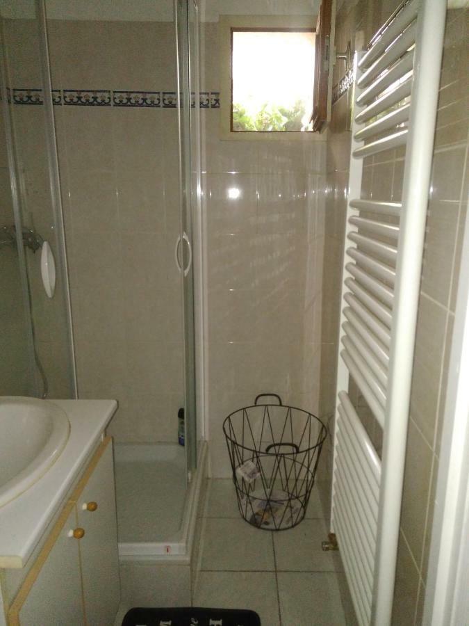 Апартаменты Beaucaire Studio Экстерьер фото